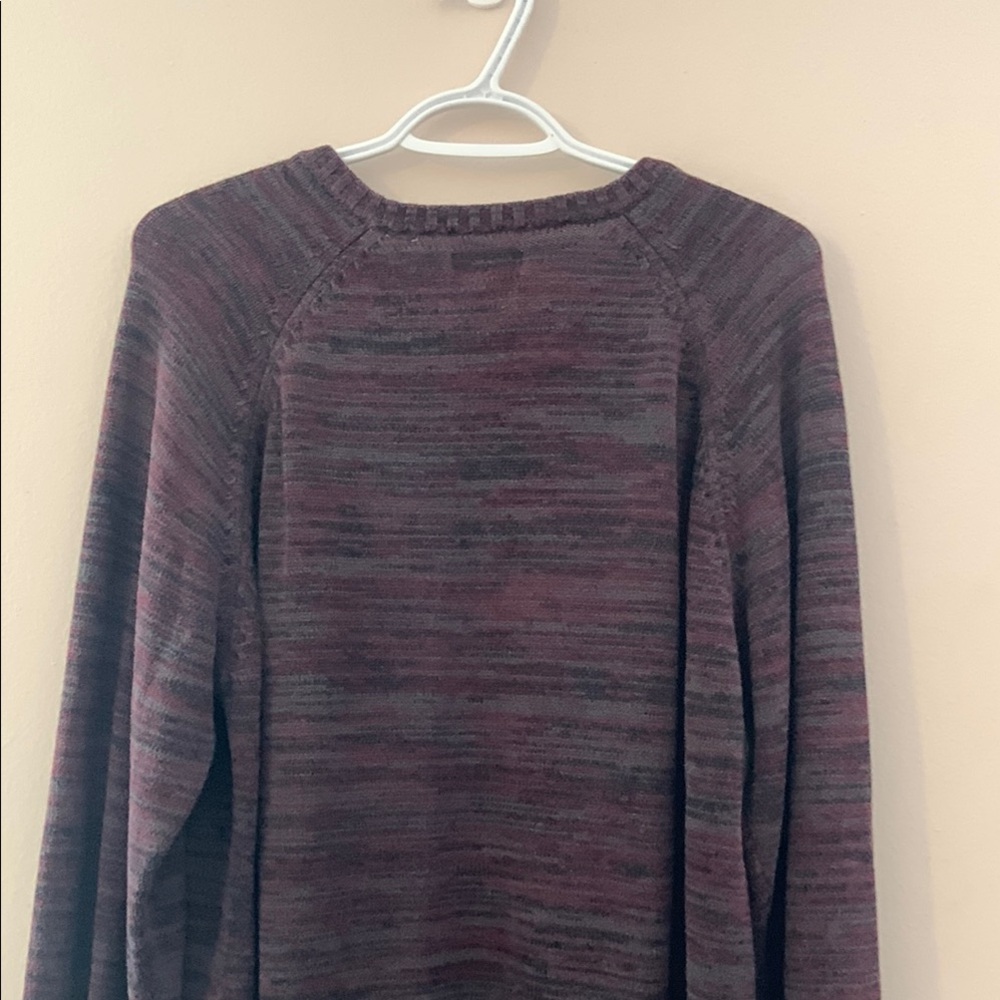 GUESS Henley Knit Sweater Men's Size XL Long Sleeve Burgundy Pullover Casual - Picture 7 of 8